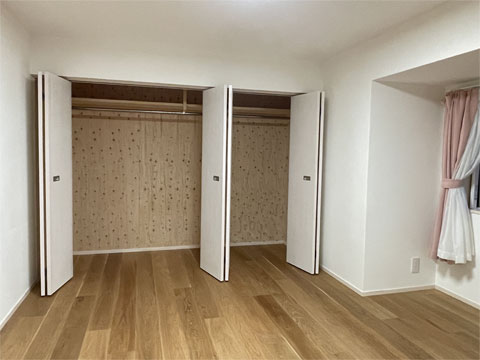 �򕌌��R���s�̃��t�H�[��/���m�x�[�V����