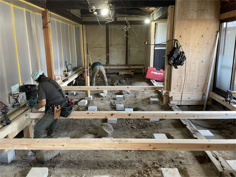 �򕌌��R���s�̃��t�H�[��/���m�x�[�V����